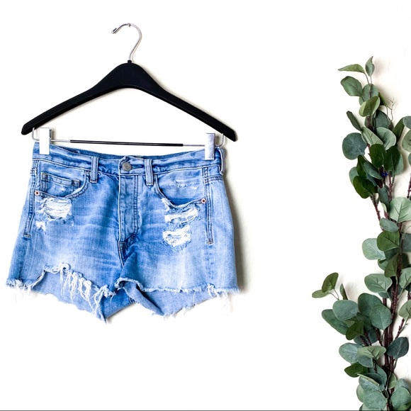 American Eagle Outfitters Pants - •American Eagle Distressed Jean Shorts Size 4